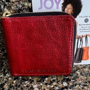 Portland Leather Small Zipper Wallet New